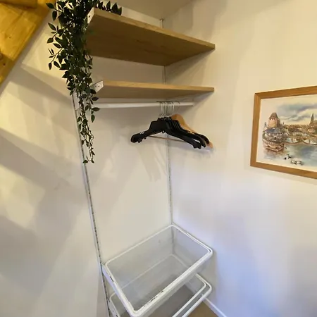 Quarto em Acomodações Particulares Strasbourg, Privee, Parking Gratuit